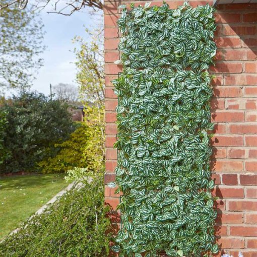 Luscious Leaf Screening Panel