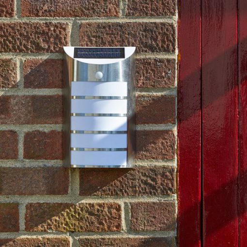 PIR 100L WARM WHITE WELCOME LIGHT - Image 2