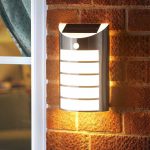 PIR 100L WARM WHITE WELCOME LIGHT