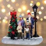 Lemax- Family Caroling