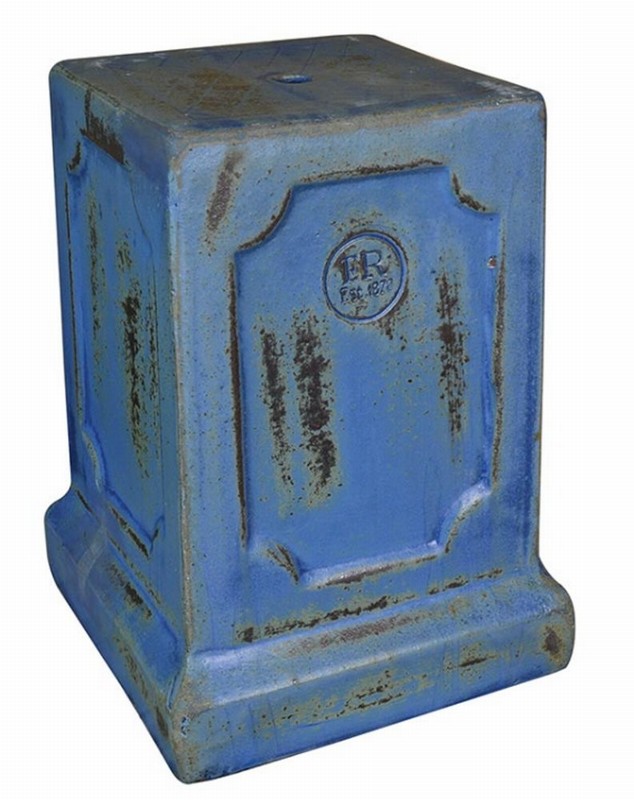 Manor Plinth Antique Blue