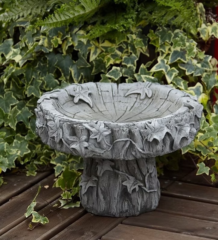 Small Ivy Birdbath 4-100