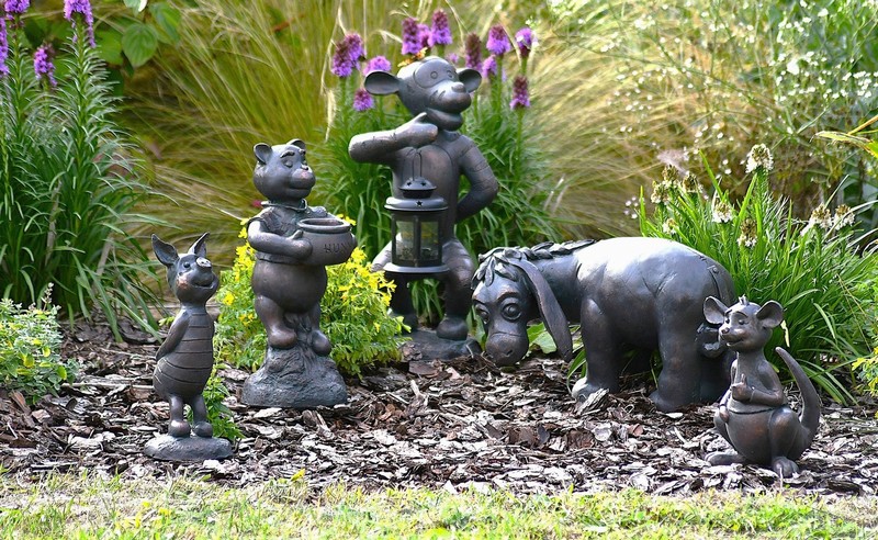 WINNIE THE POOH MINI SET OF 5