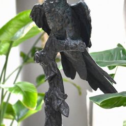 Parrot on marble base