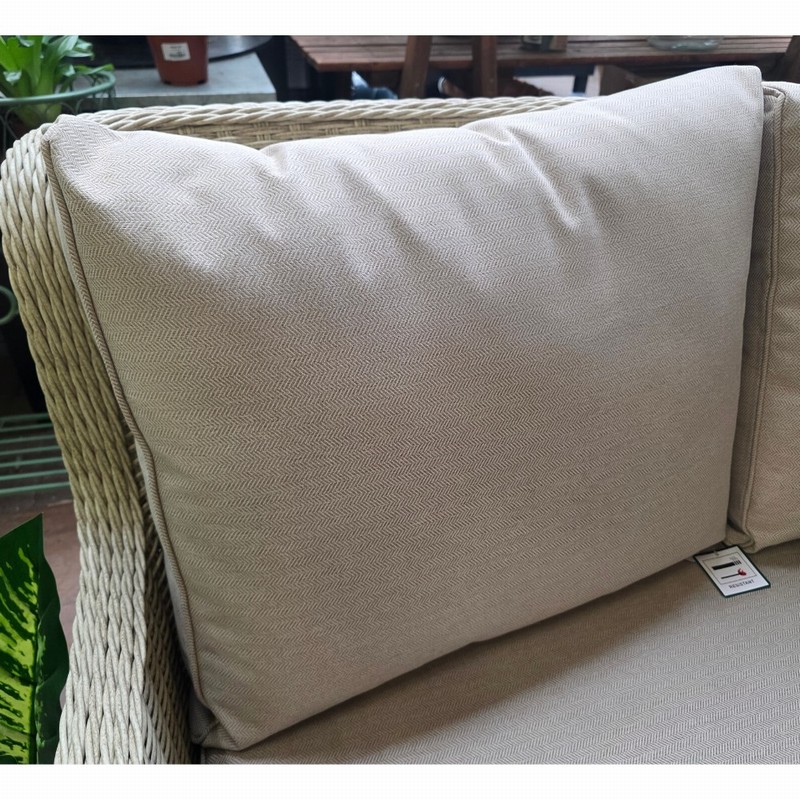 Chedworth Corner Unit with Piston table - Image 3